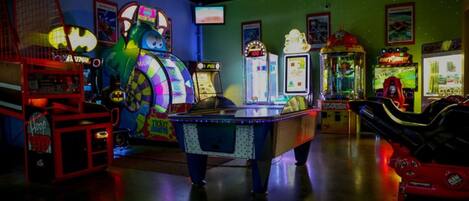 Phòng trò chơi máy arcade