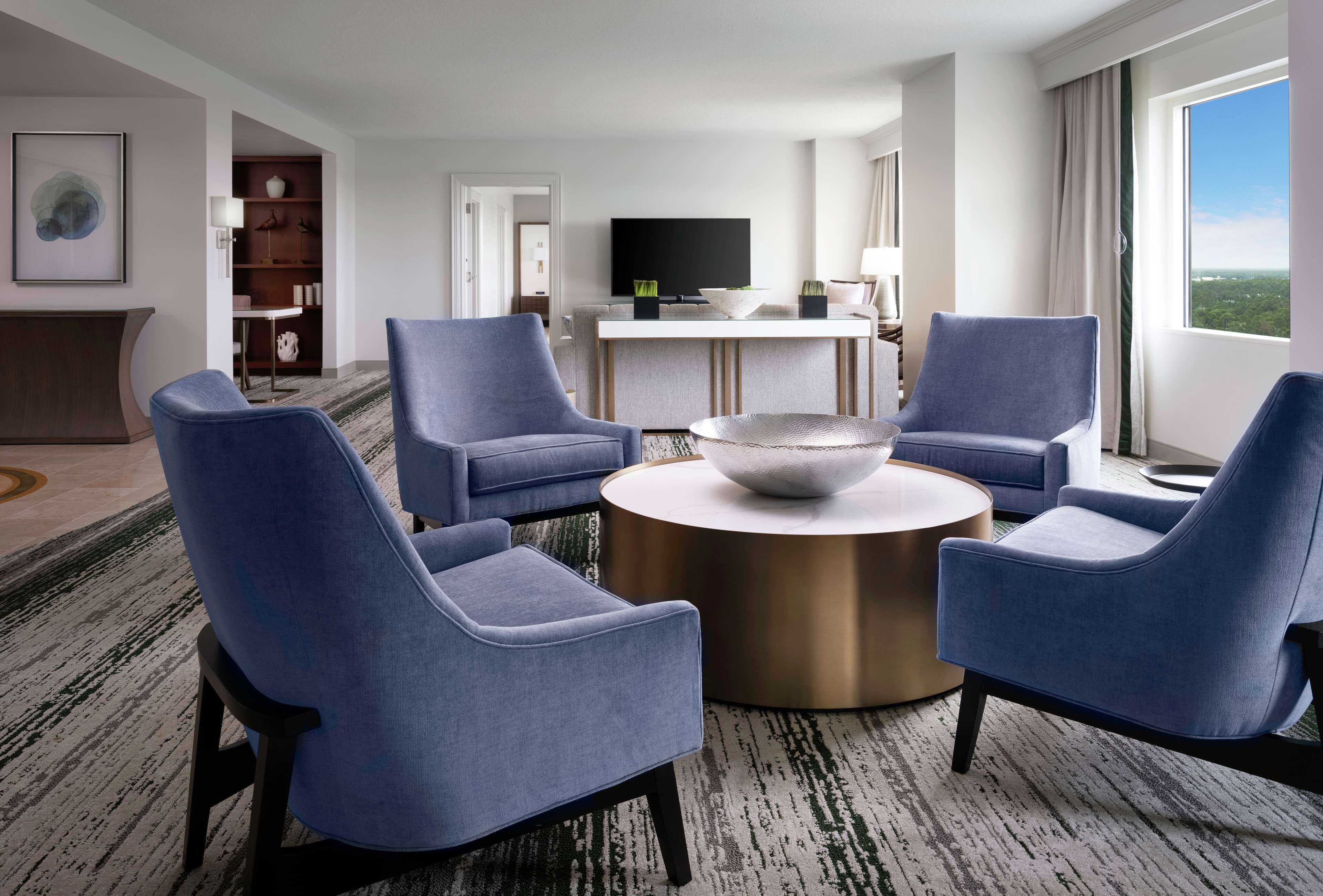 premium bedding, in-room safe, desk, blackout curtains