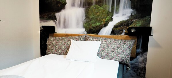 Junior Double Room (Bed 140 cm wide)