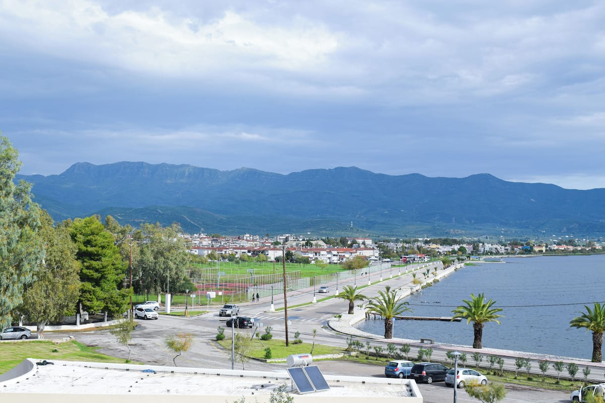 Hypo-allergenic bedding, minibar, soundproofing, free WiFi