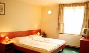 Standard Single Room | Desk, free WiFi
