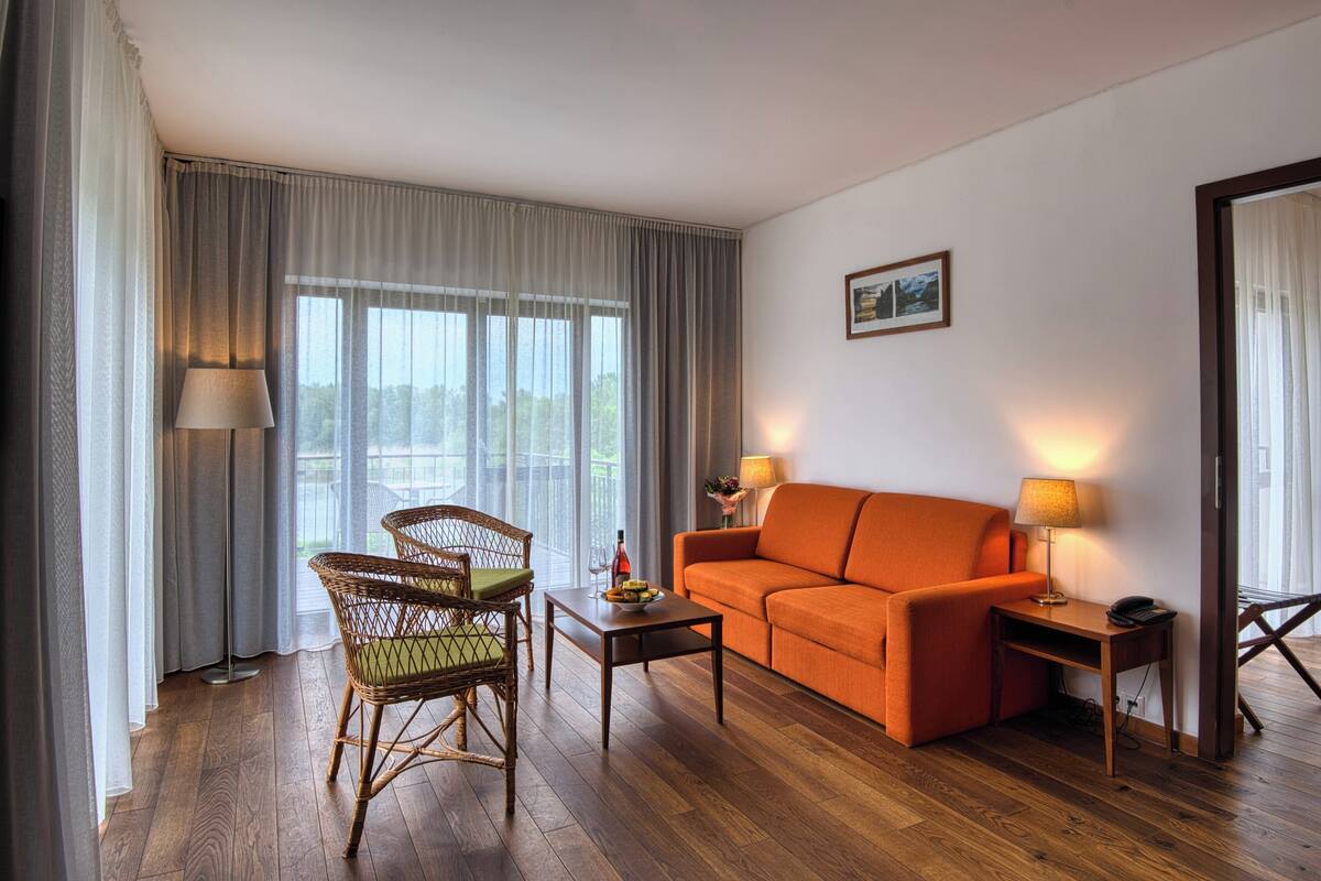 junior suite | 2 bedrooms, minibar, in-room safe, free wifi