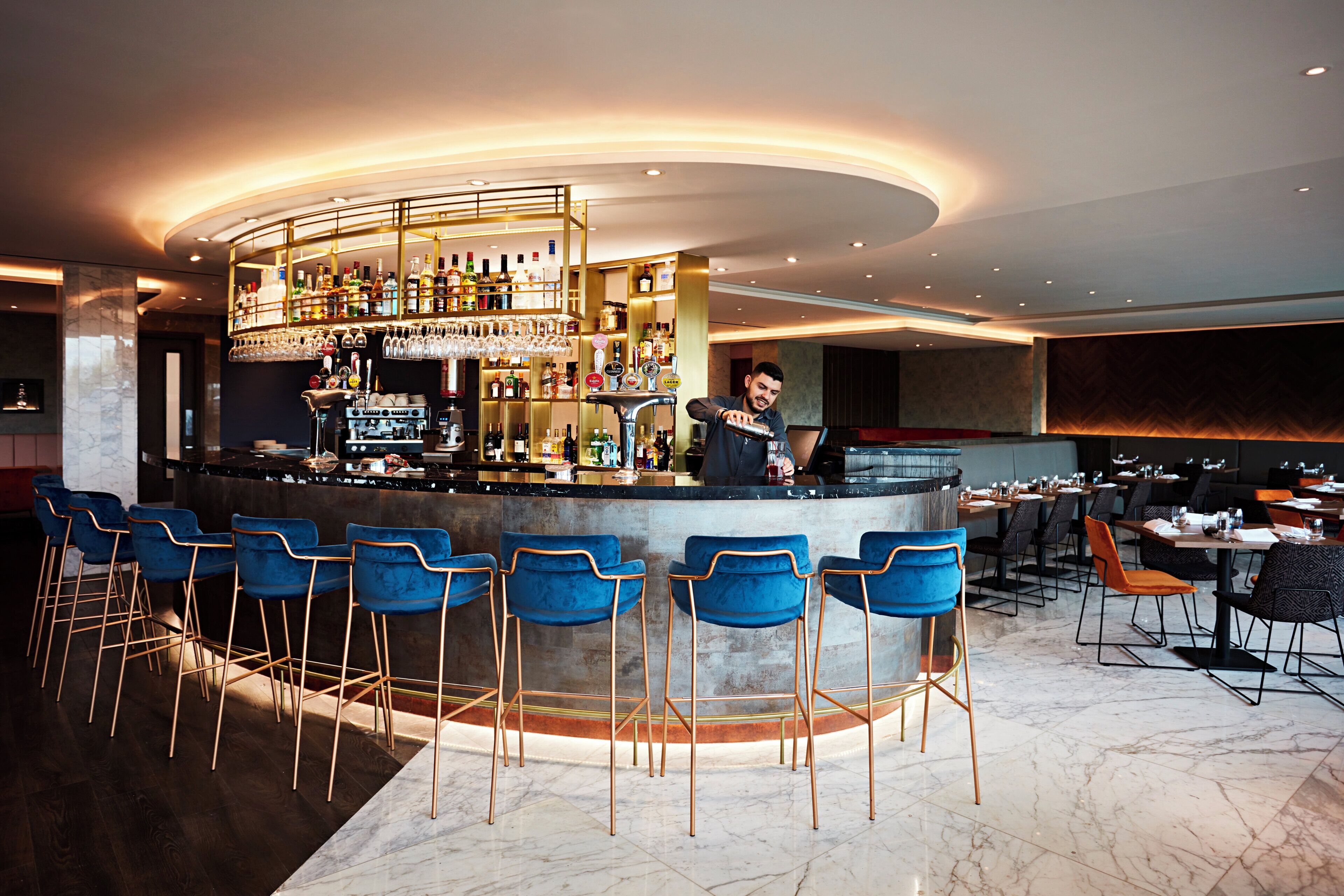 Photo - Crowne Plaza London   Kingston By Ihg