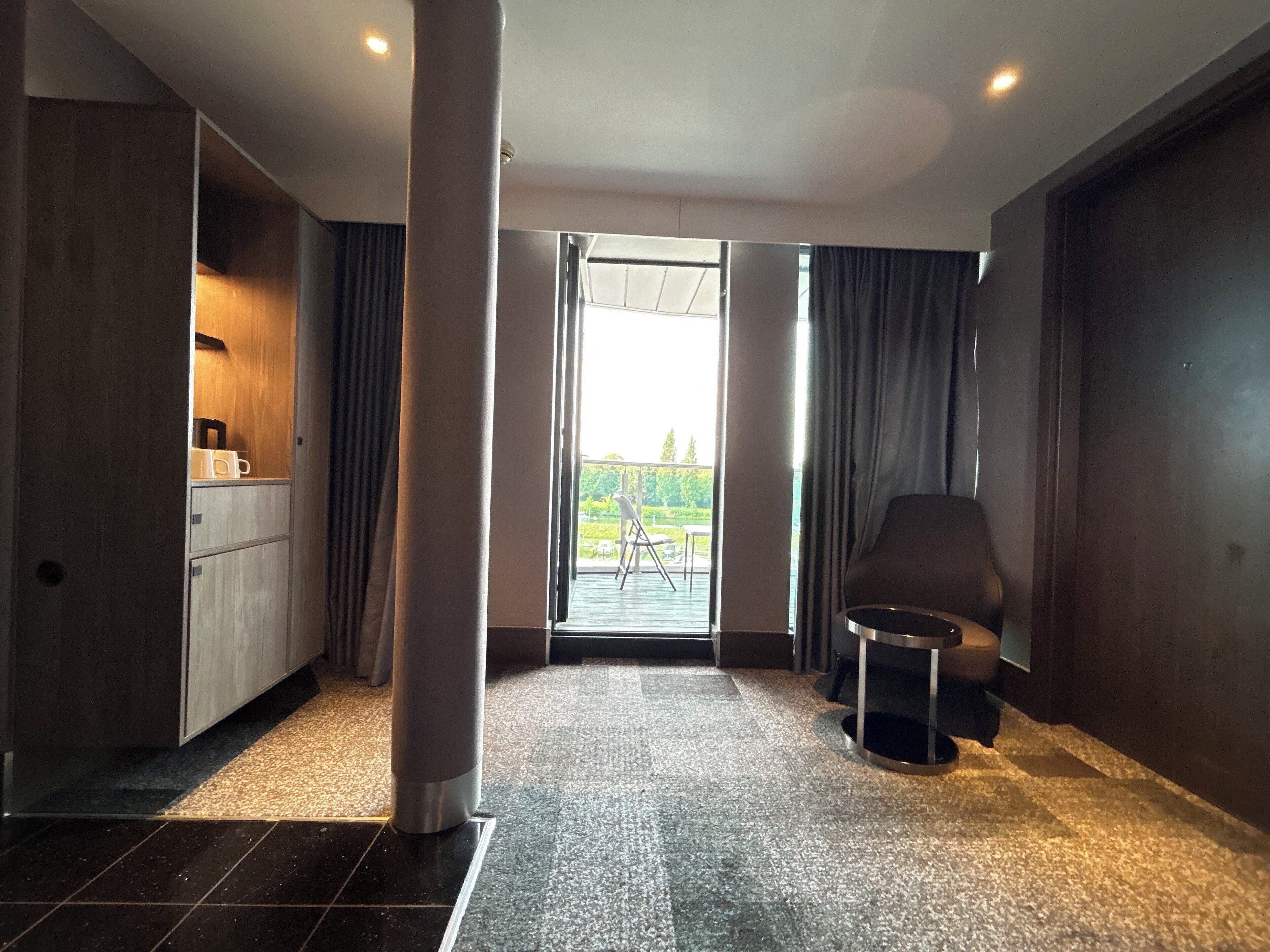 Photo - Crowne Plaza London   Kingston By Ihg