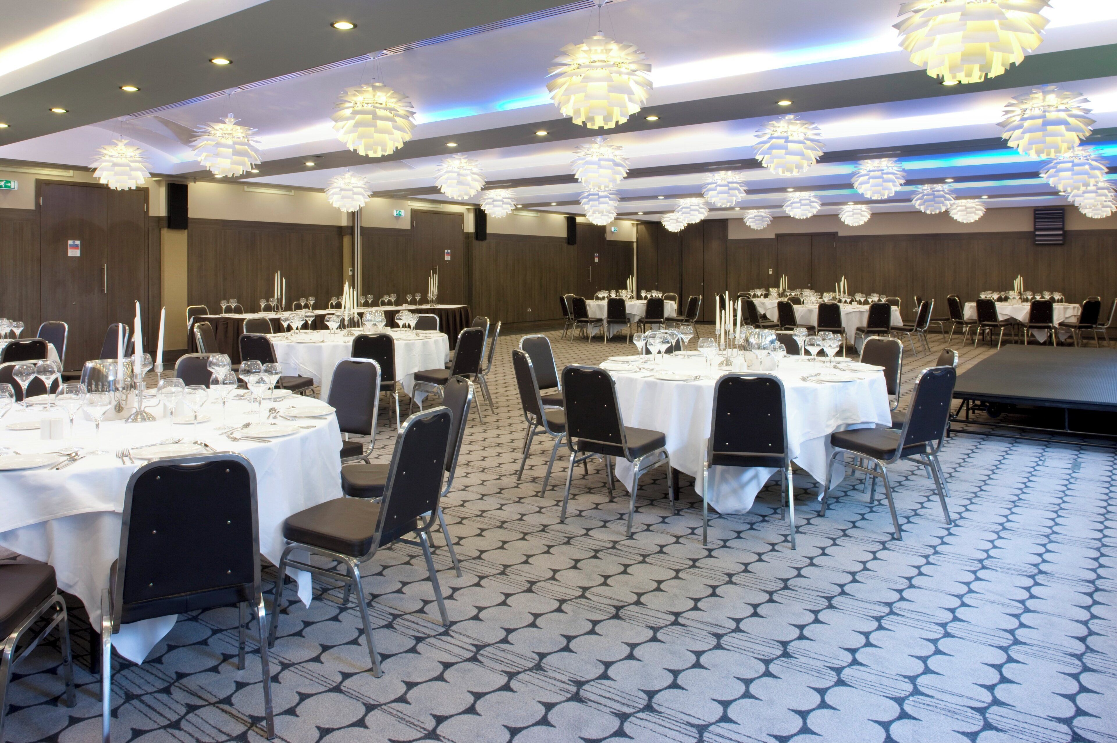 Photo - Crowne Plaza London   Kingston By Ihg