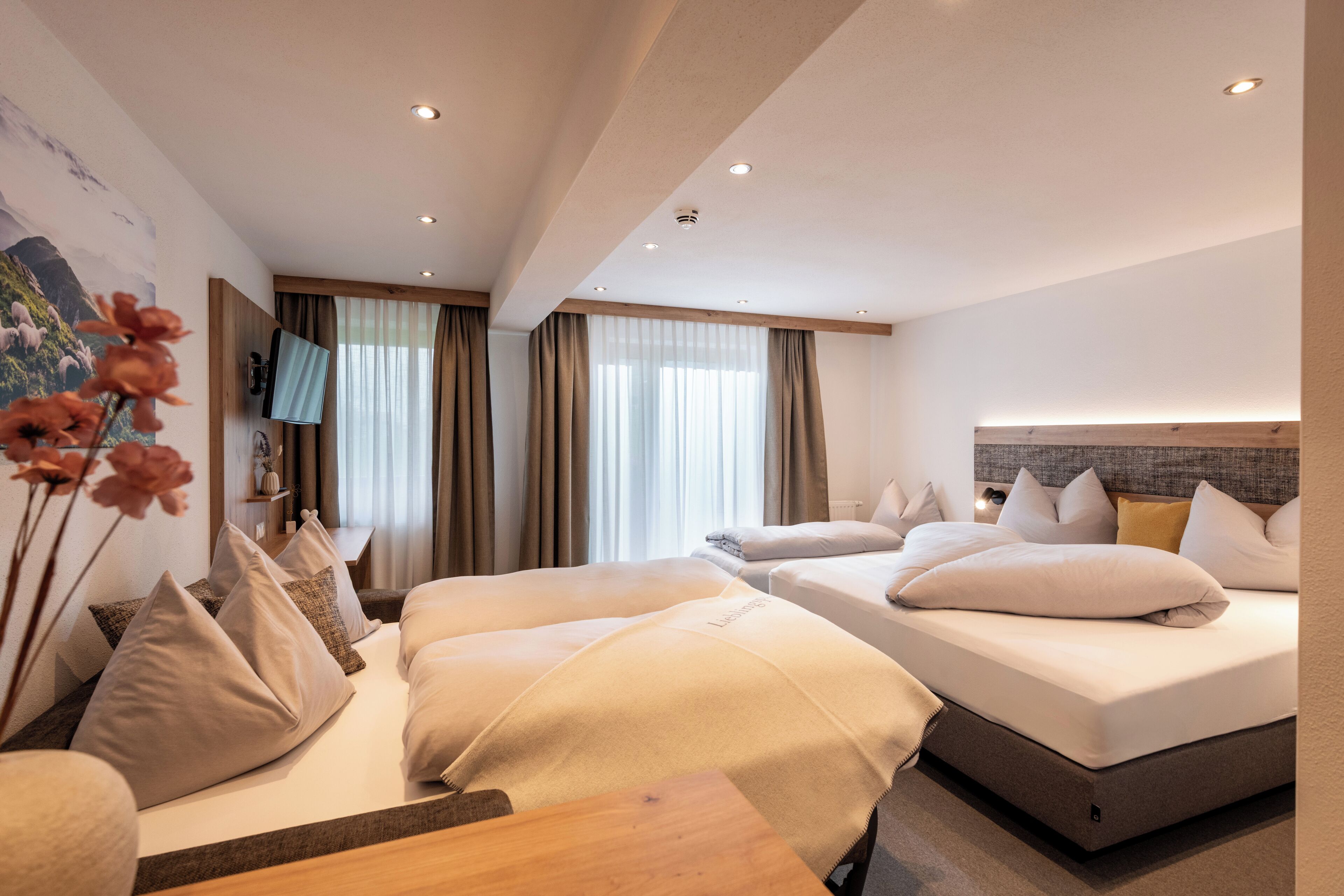 Deluxe kamer | Een bureau, een laptopwerkplek, gratis wifi, beddengoed