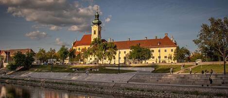 Façana frontal de l'allotjament