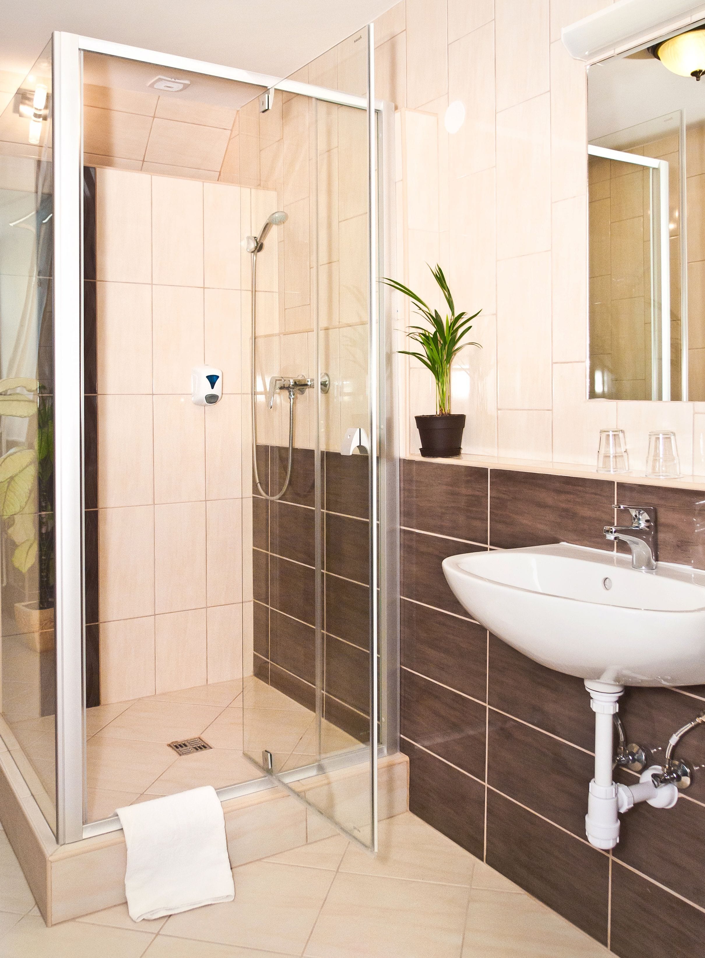 classic quadruple room, 1 bedroom | bathroom | hair dryer, towels