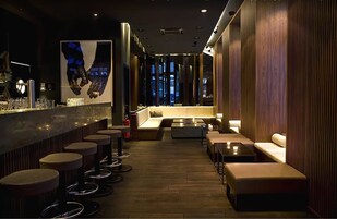 Bar (en la propiedad)