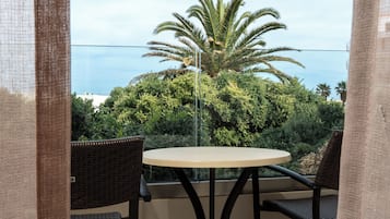 Comfort Bungalow | Balcony