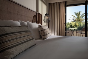 Standard Bungalow | Free minibar, in-room safe, desk, laptop workspace - Oya Beach Resort – All Inclusive (Hersonissos)