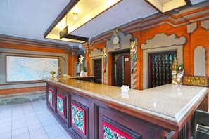 Lobby - Sinar Bali Hotel (Legian)
