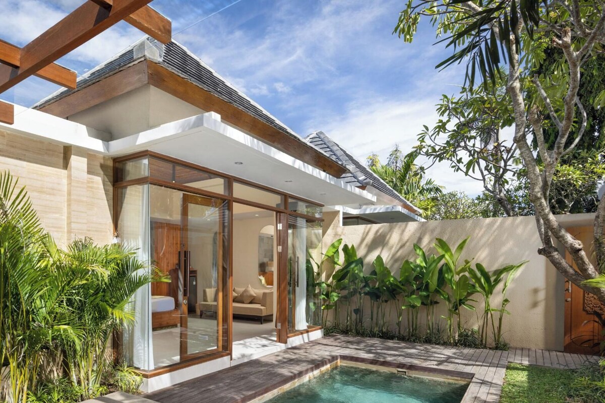 Vila Khas, 1 kamar tidur, kolam renang pribadi (Special Opening Deals) | 1 kamar tidur, minibar, brankas, dan setrika/meja setrika