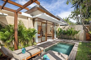 Outdoor pool, open 7:00 AM to 9:30 PM, pool umbrellas, pool loungers - Tonys Villas & Resort (Seminyak)