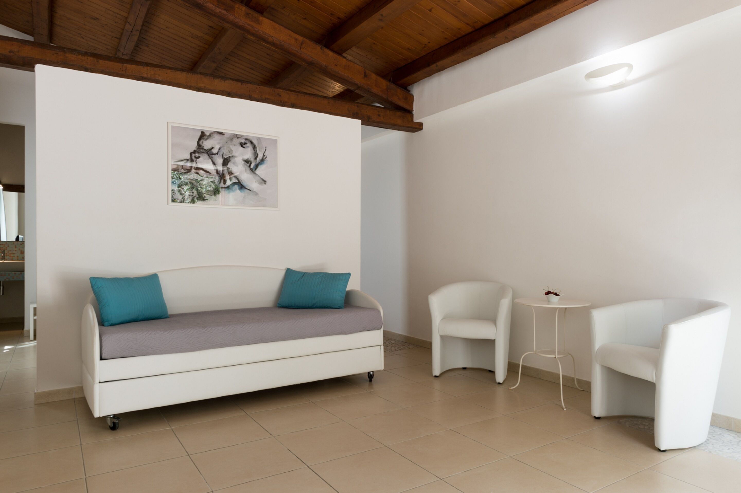 triple room | hypo-allergenic bedding, minibar, in-room safe, individually decorated