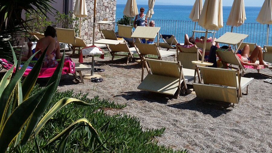 Villa Oasis Residence