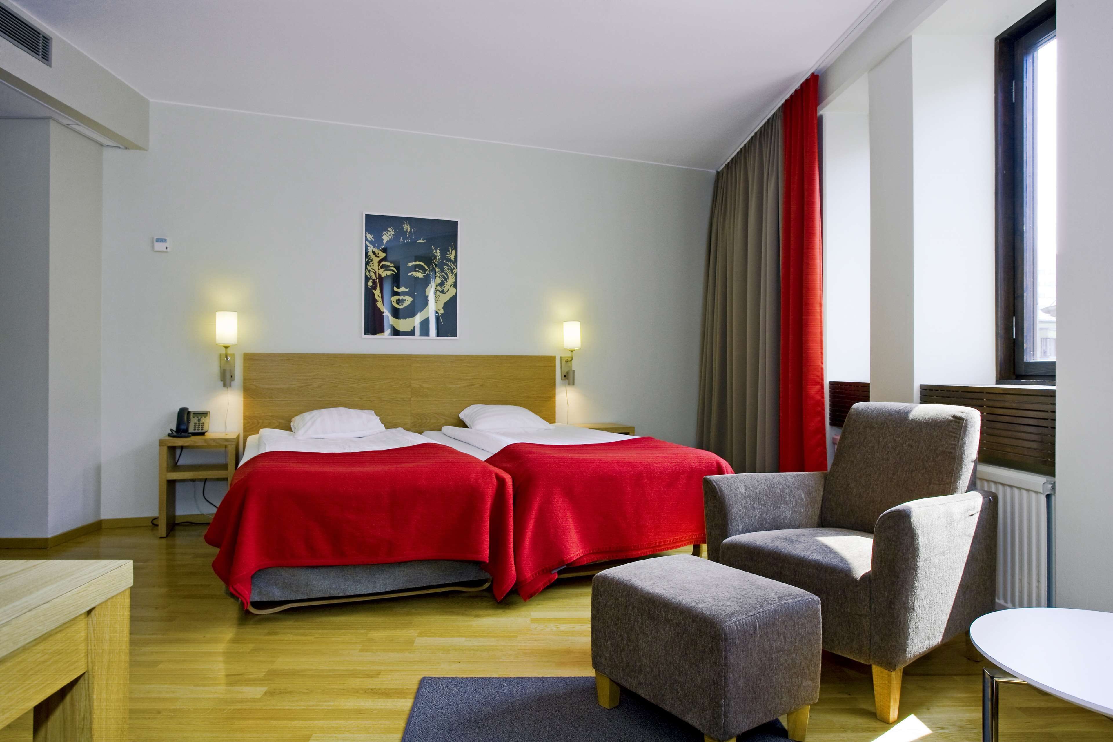 standard twin room, kitchenette | 1 bedroom, blackout curtains, soundproofing, iron/ironing board