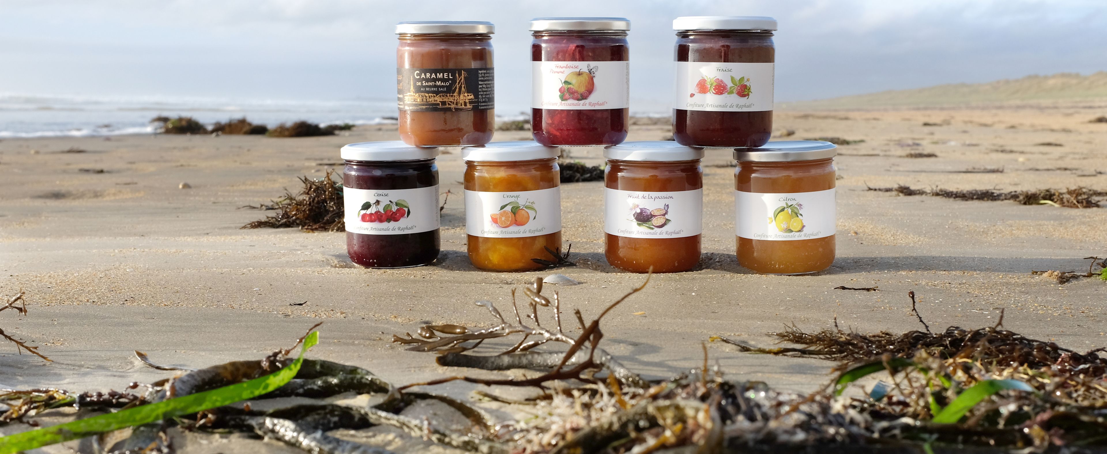 daily buffet breakfast (eur 11 per person)