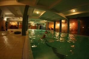 Indoor pool - Hotel Daisy Superior (Kraków)