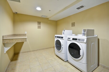 Hilton Garden Inn Lake Buena Vista Orlando - Image 42