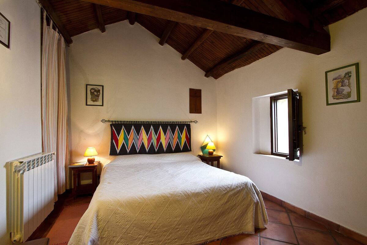 Single Room | Free cots/infant beds, free WiFi