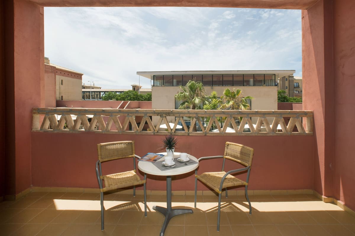 Apartment, 1 Bedroom, Pool View (frontal) | Terrace/patio