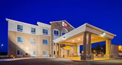 Best Western Plus Montezuma Inn & Suites