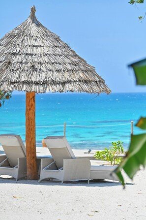 Beach - Bawe Tropical Island (Bawe Island)