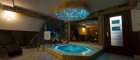 Tina de hidromasaje interior