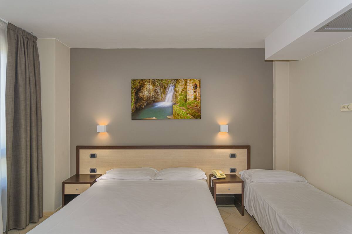 hypo-allergenic bedding, minibar, in-room safe, individually decorated