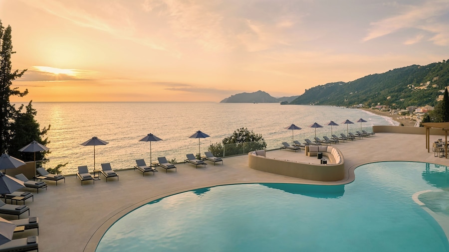 Alkyna Lifestyle Beach Resort - Adults Only