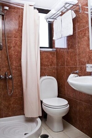 Studio | Salle de bain | Douche