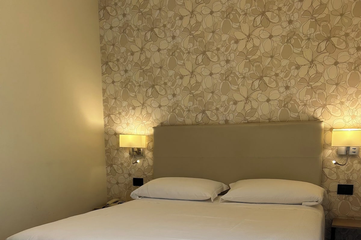 1 habitación y ropa de cama hipoalergénica