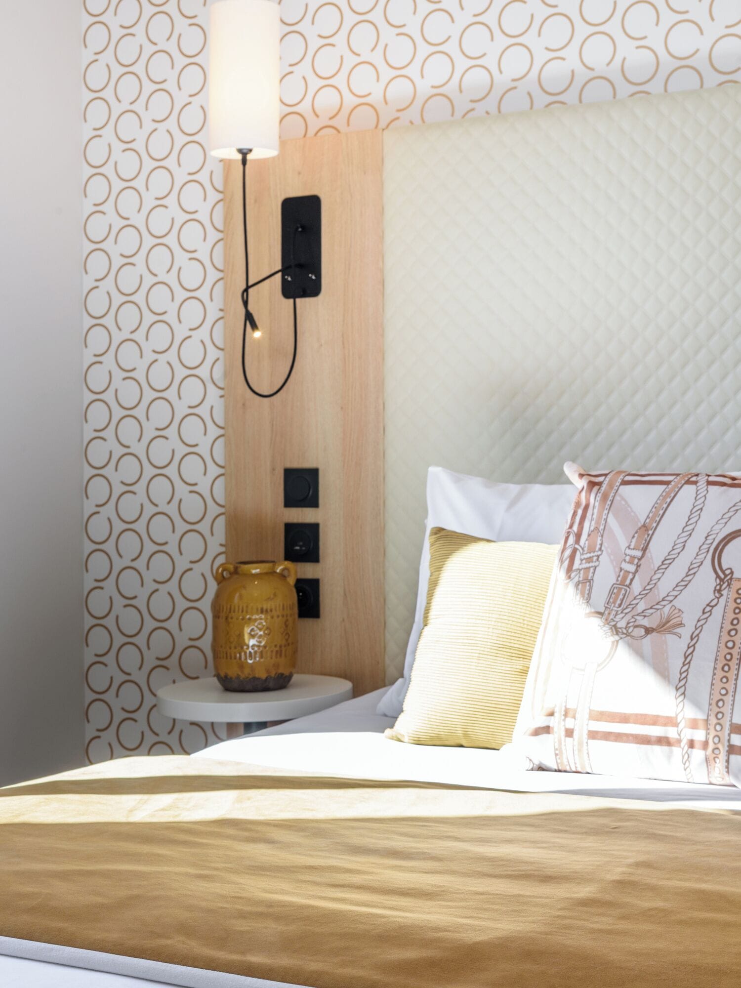 Studio | Premium bedding, individually decorated, individually furnished