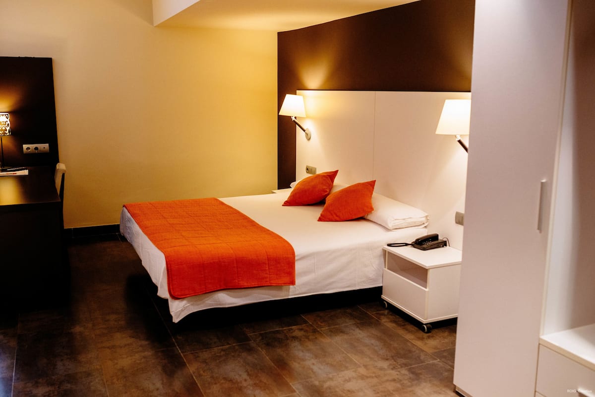 Superior Room | Minibar, in-room safe, desk, free WiFi