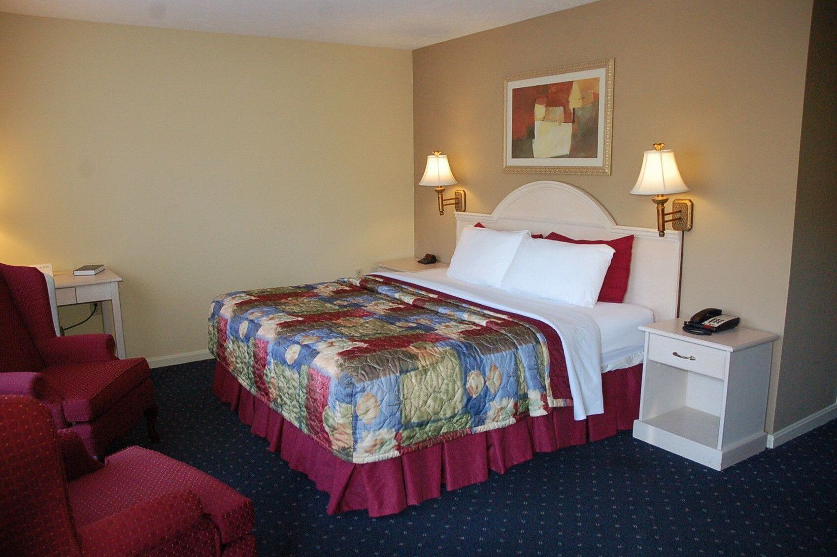 Desk, iron/ironing board, free WiFi, bed sheets