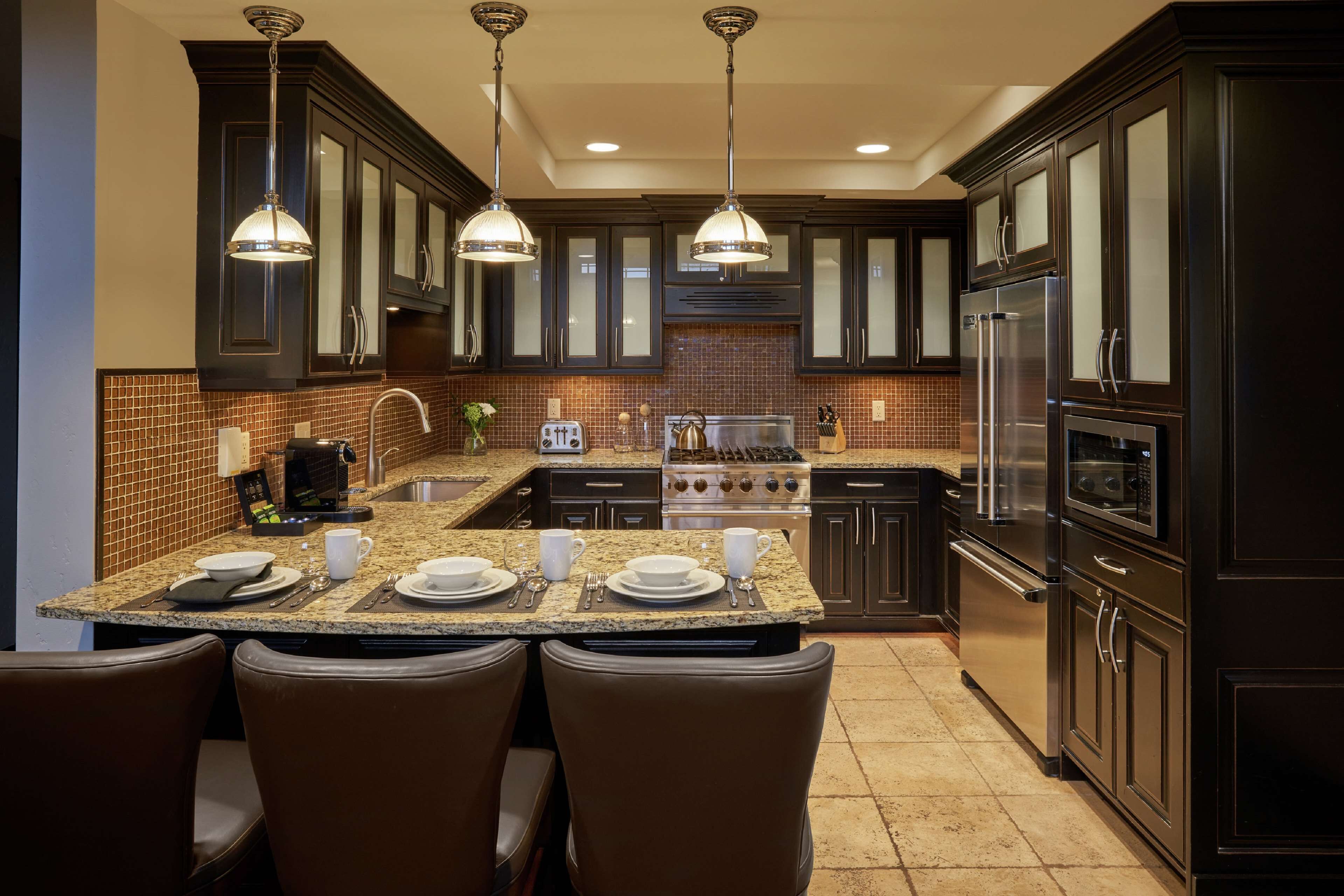 fridge, microwave, coffee/tea maker, high chair