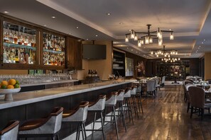 Bar (on property) - Waldorf Astoria Park City (Park City)