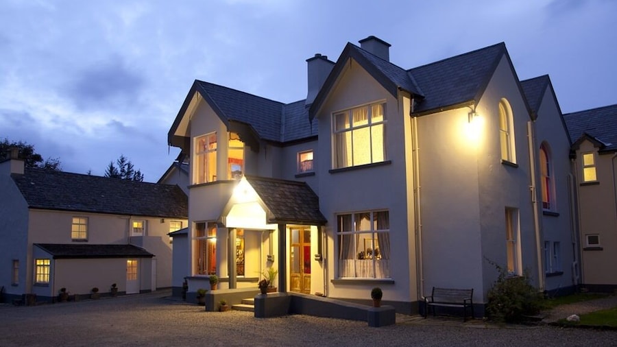Woodhill House