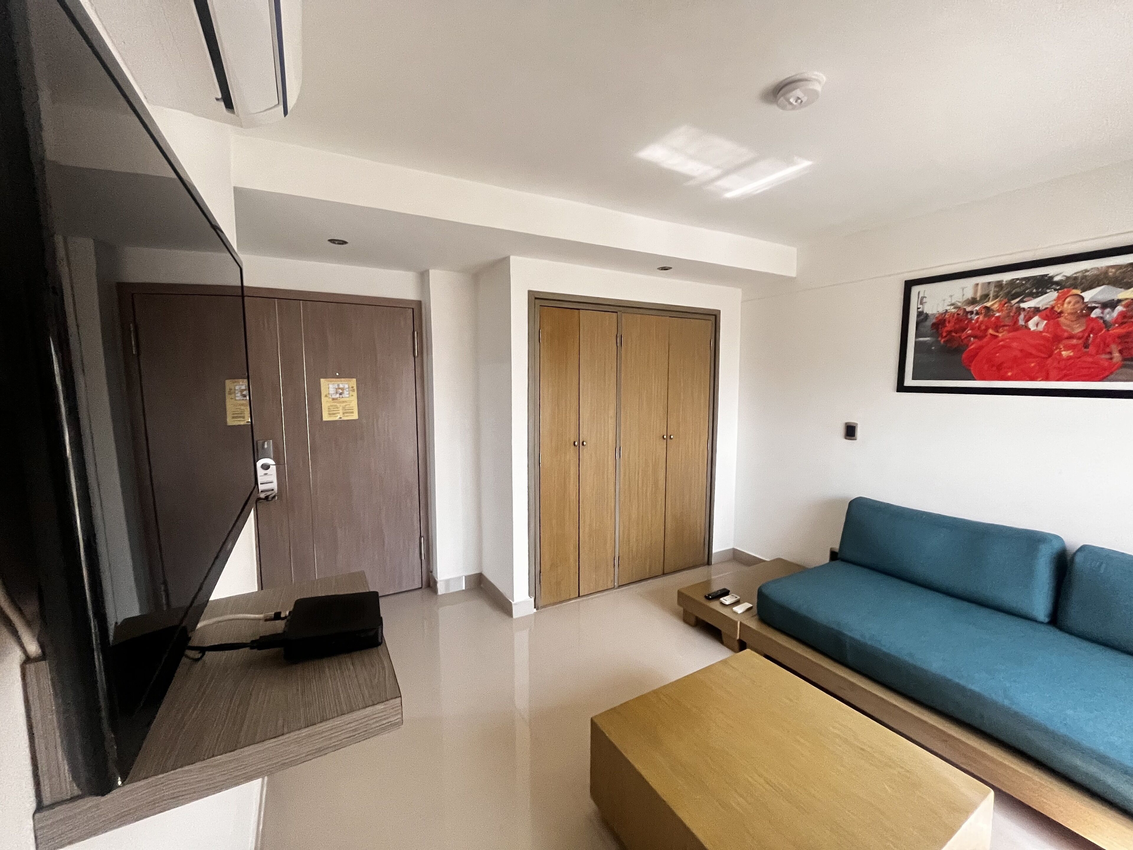 family quadruple room | living room | 42-inch lcd tv with digital channels, tv