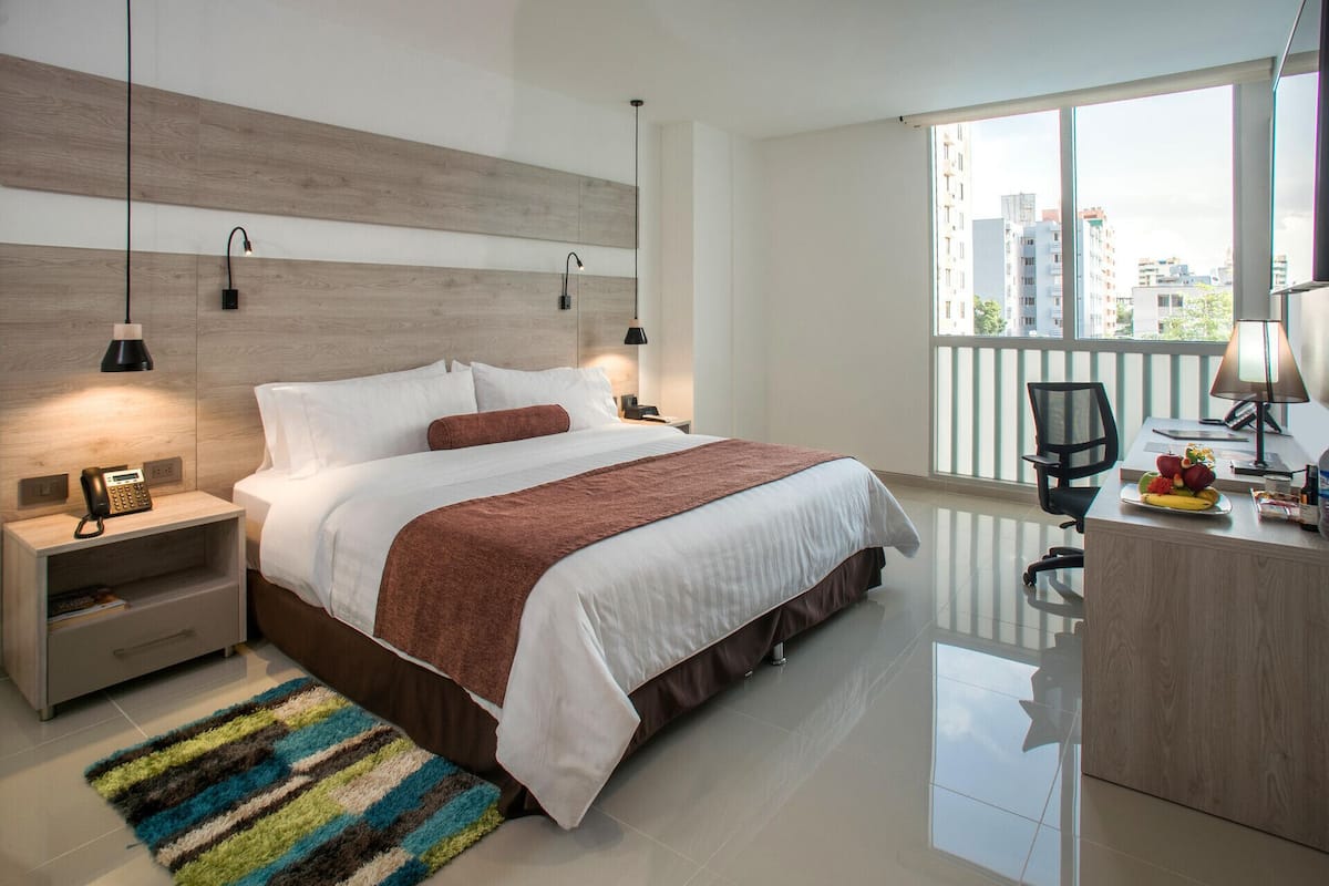 Hypo-allergenic bedding, pillowtop beds, in-room safe, desk