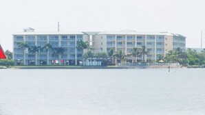 Mặt tiền nơi lưu trú