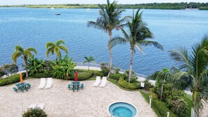 Quang cảnh nhìn từ nơi lưu trú