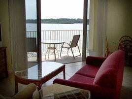 Televisión 36 pulgadas con canales de televisión digitales