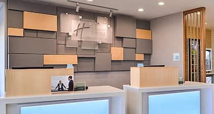 Holiday Inn Express Inn & Suites Searcy by IHG