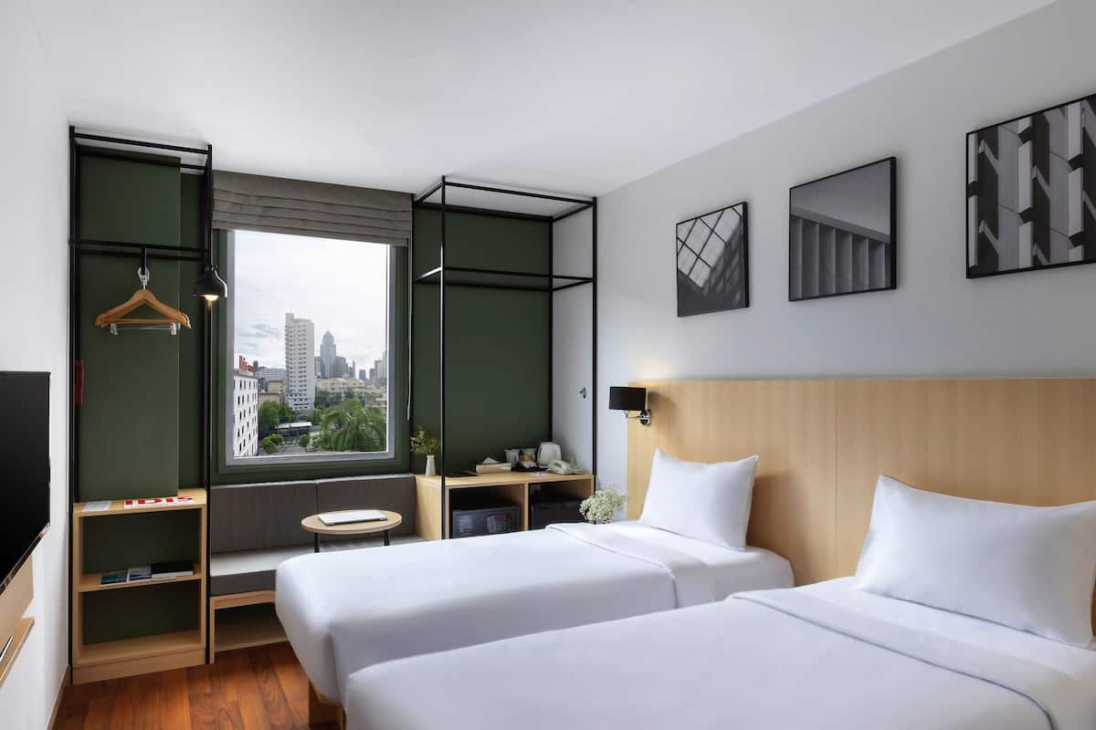 Superior Twin Room, 2 Twin Beds | In-room safe, desk, iron/ironing board, free cribs/infant beds