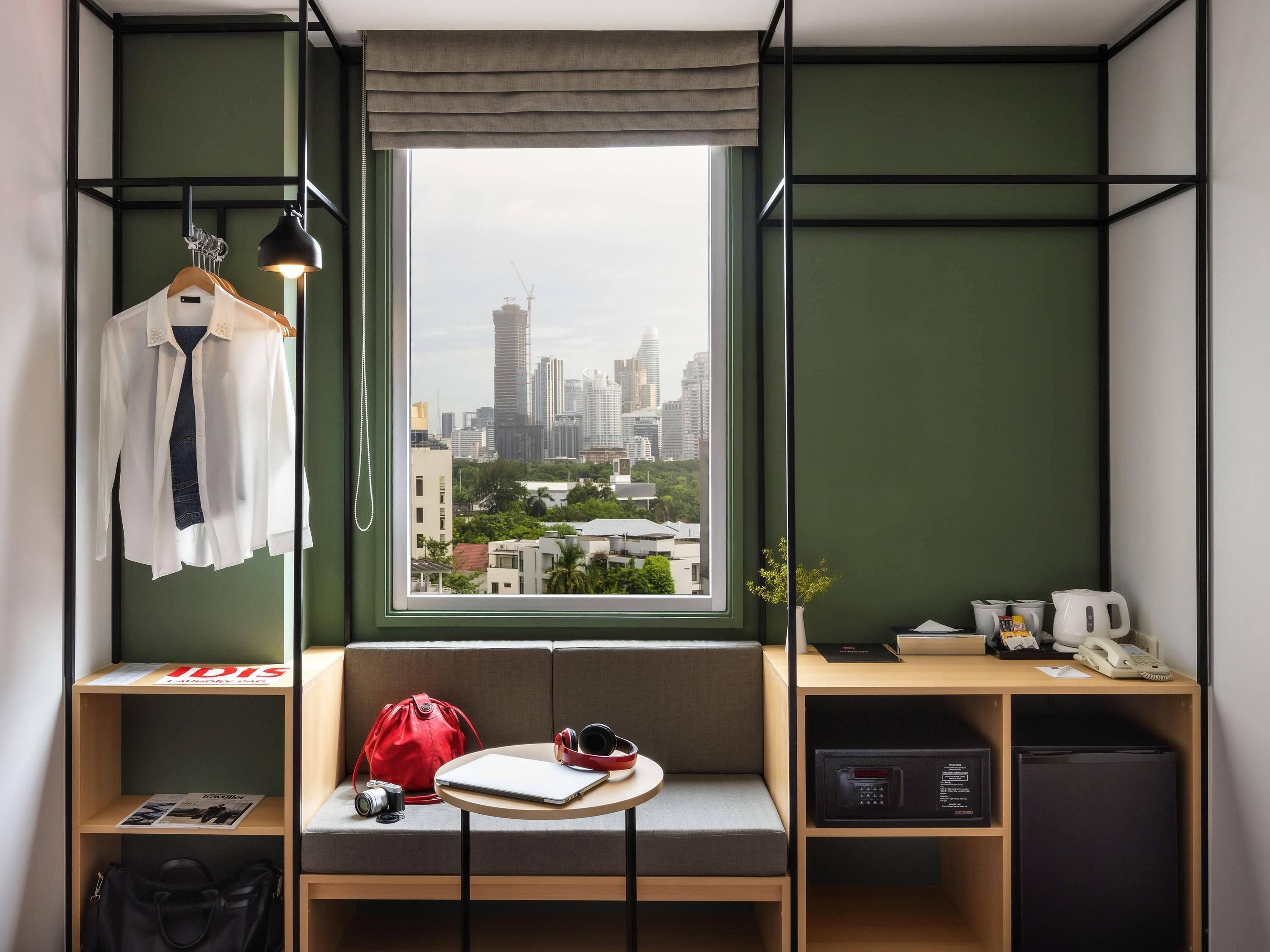 Superior Twin Room, 2 Twin Beds | In-room safe, desk, iron/ironing board, free cribs/infant beds