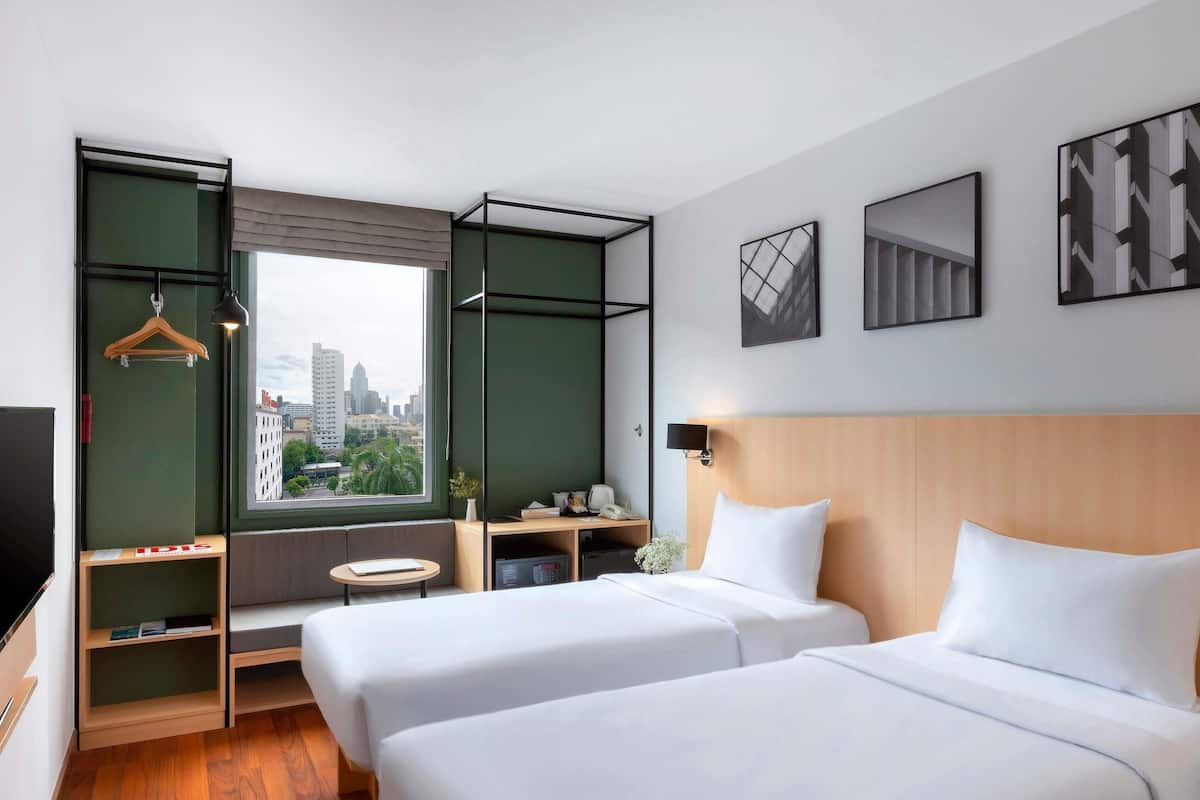 Kamar Twin Superior, 2 Tempat Tidur Twin | Brankas, meja kerja, setrika/meja setrika, dan tempat tidur bayi gratis