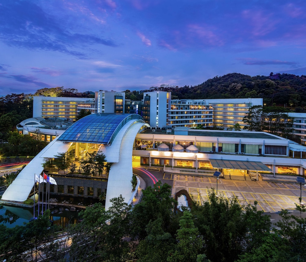 Hilton Guangzhou Science City photo 5