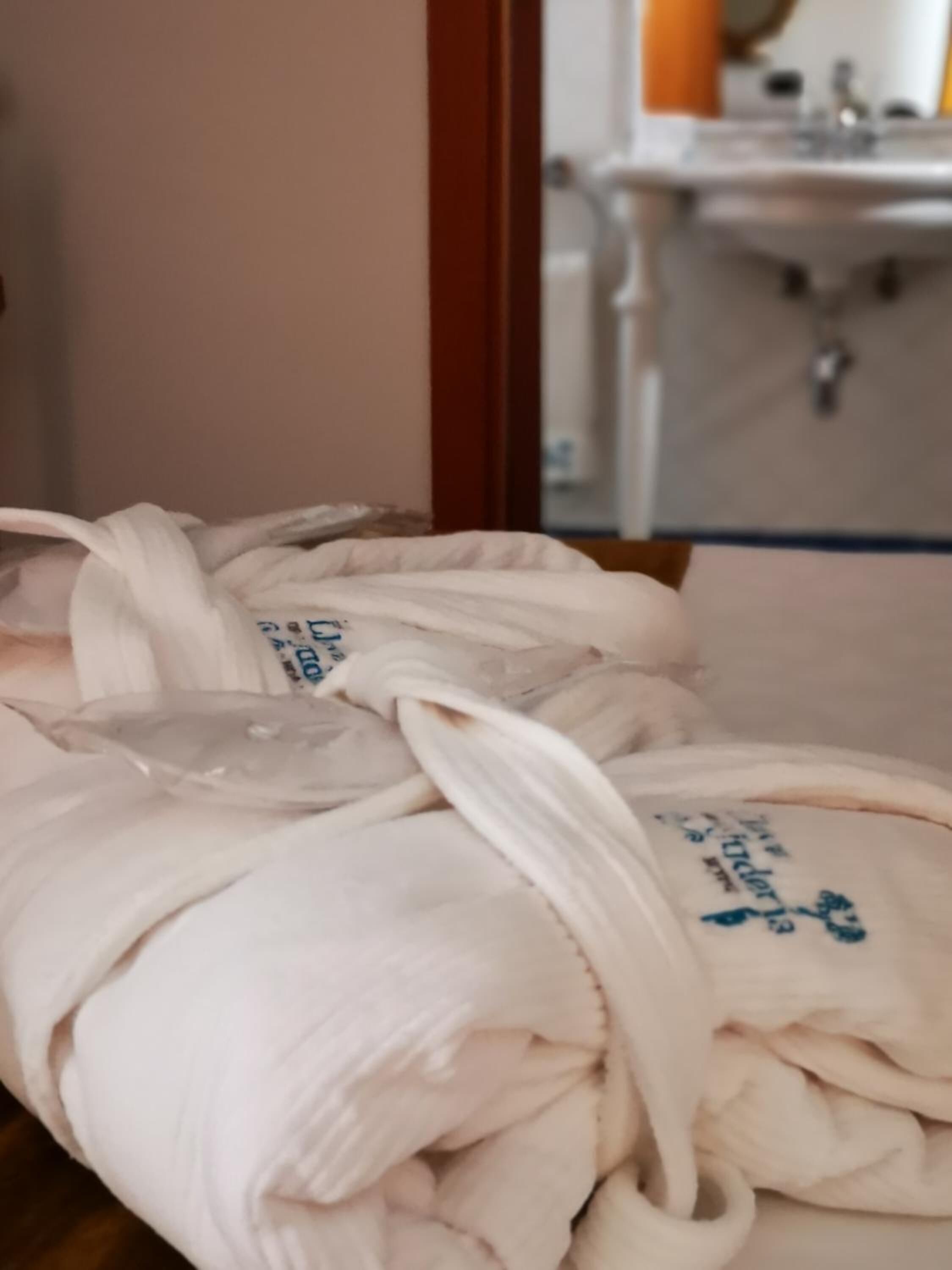 minibar, in-room safe, soundproofing, free wifi